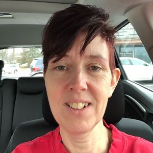 Meet your Posher, Connie